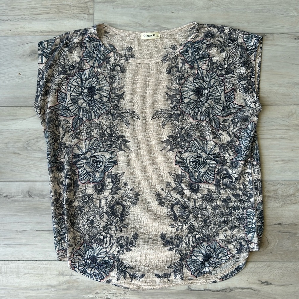Ginger G L knit top